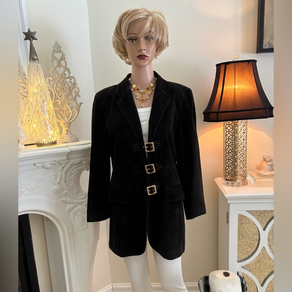 Danier Women's Suede Leather Black Blazer with Triple Buckle Detail - Picture 3 of 13